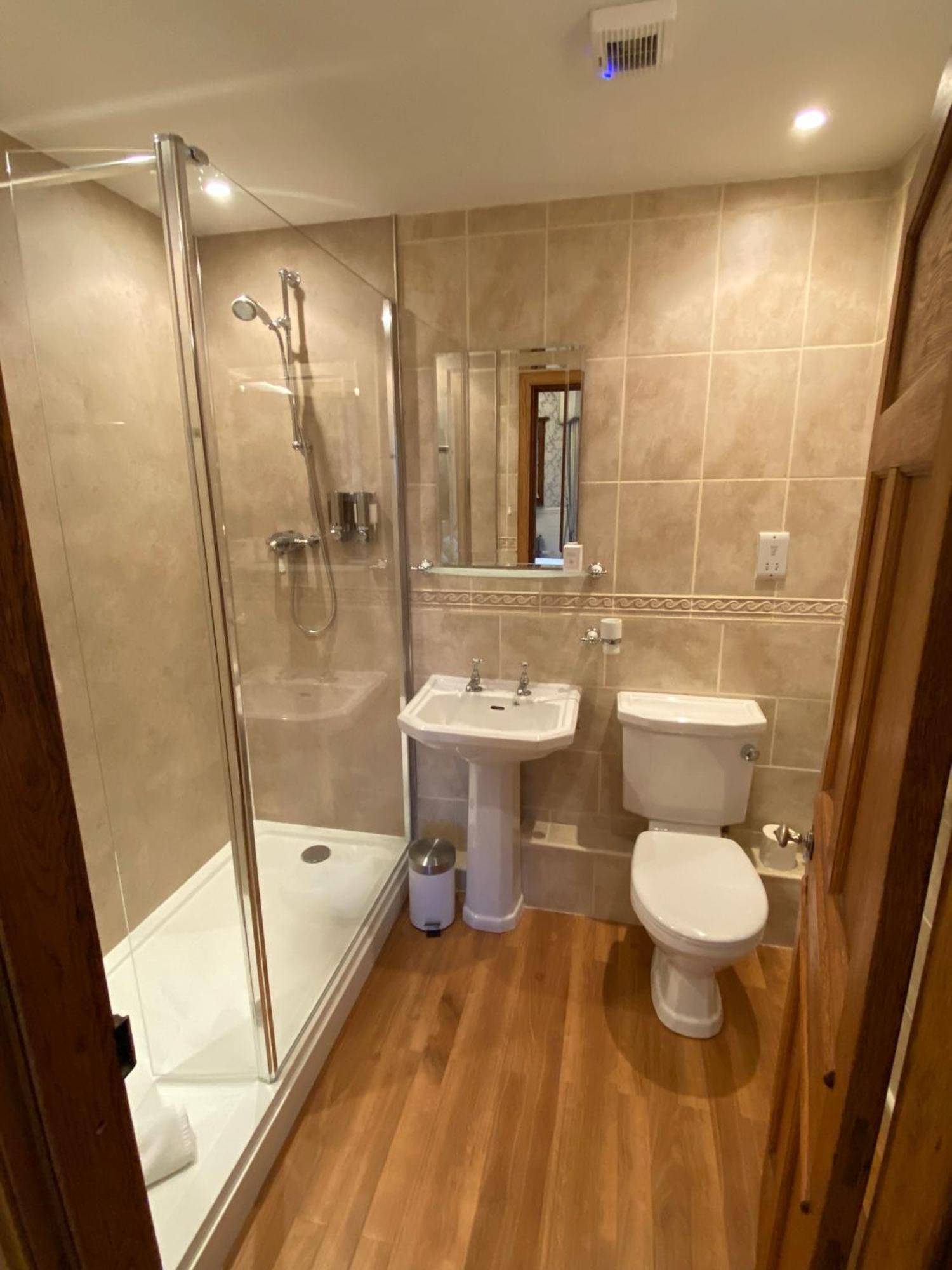West Acre House 5*